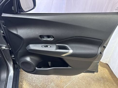 Used 2022 Nissan Kicks SV FWD image 24