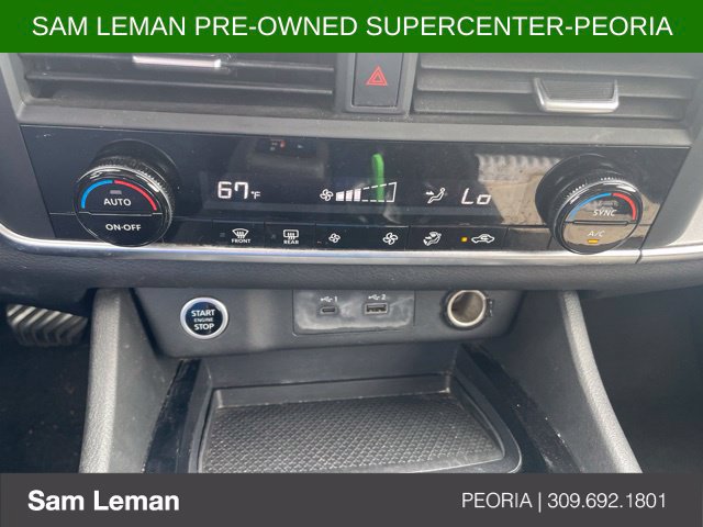 Used 2023 Nissan Rogue SV AWD/4WD image 17
