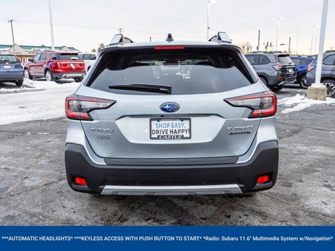 Used 2025 Subaru Outback Touring XT image 12