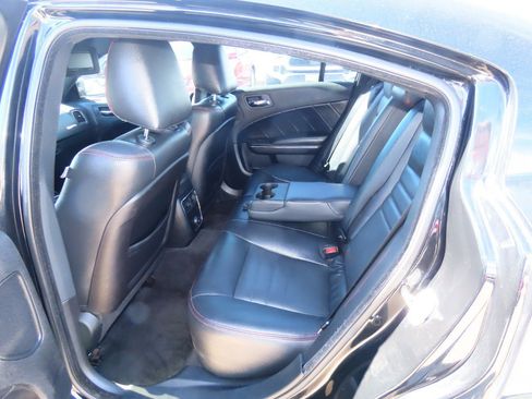 Used 2014 Dodge Charger R/T w/ Wheels & Tunes Group image 20