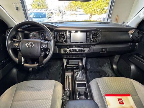 Used 2022 Toyota Tacoma SR image 16