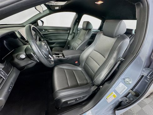 Used 2022 Honda Accord Sport image 12