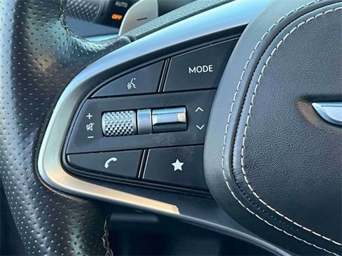 Used 2024 Genesis GV70 2.5T w/ Sport Prestige Package image 26