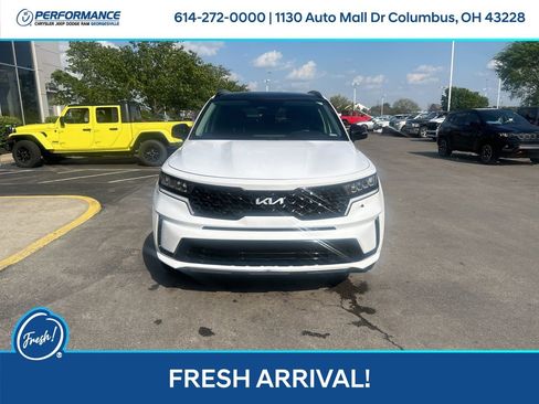 Used 2023 Kia Sorento S w/ Panoramic Sunroof Package FWD image 9