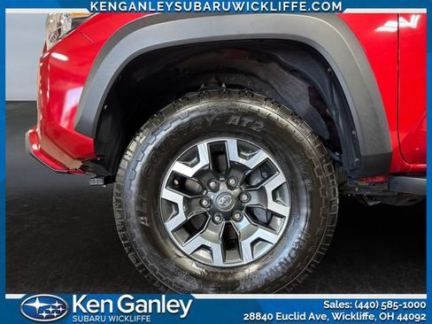 Used 2021 Toyota Tacoma TRD Off-Road AWD/4WD image 25