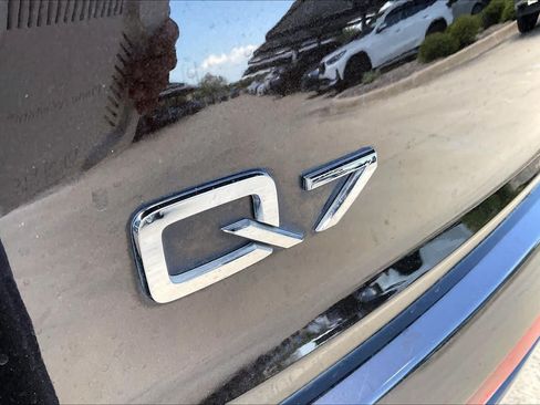 Used 2023 Audi Q7 3.0T Premium Plus w/ Premium Plus Package AWD/4WD image 31