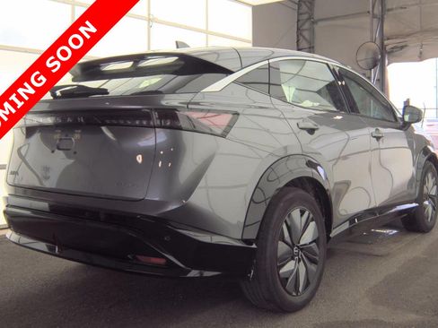 Used 2023 Nissan Ariya FWD image 5