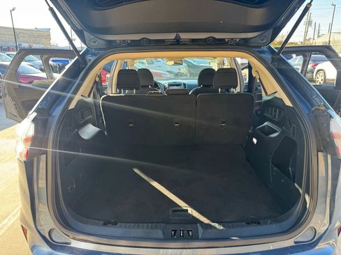 Used 2019 Ford Edge SEL image 31