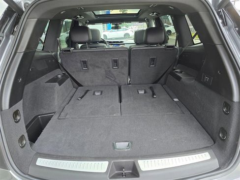 Used 2021 Cadillac XT6 Luxury image 14