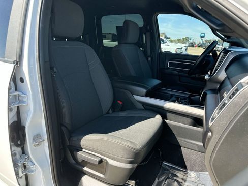 Used 2024 RAM 2500 Lone Star w/ Sport Appearance Package image 24