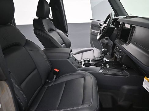 New 2025 Ford Bronco Big Bend image 24