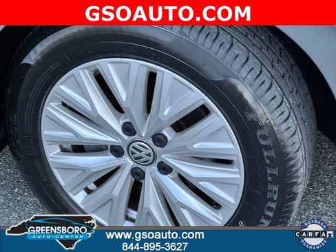 Used 2019 Volkswagen Jetta SE image 32