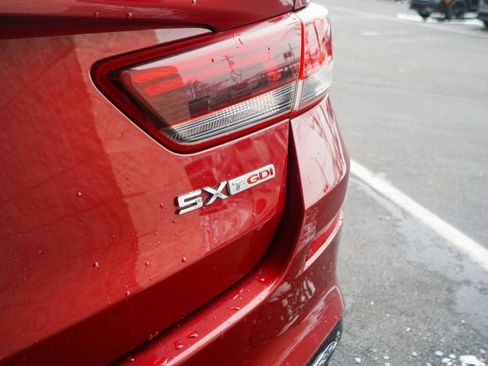 Used 2020 Kia Optima SX image 12