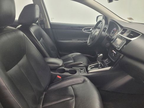 Used 2018 Nissan Sentra SL image 21