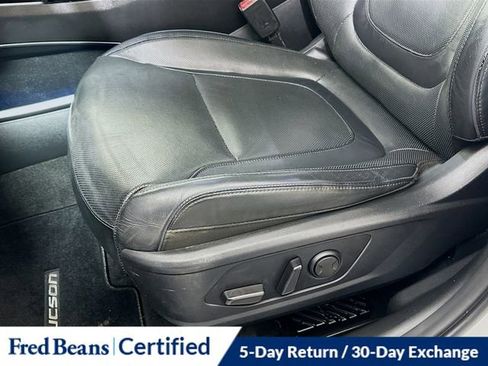 Certified 2022 Hyundai Tucson Limited image 22