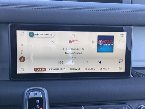 Certified 2023 Land Rover Defender 110 SE image 12