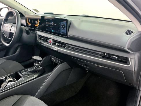 Used 2025 Kia K4 LXS image 26