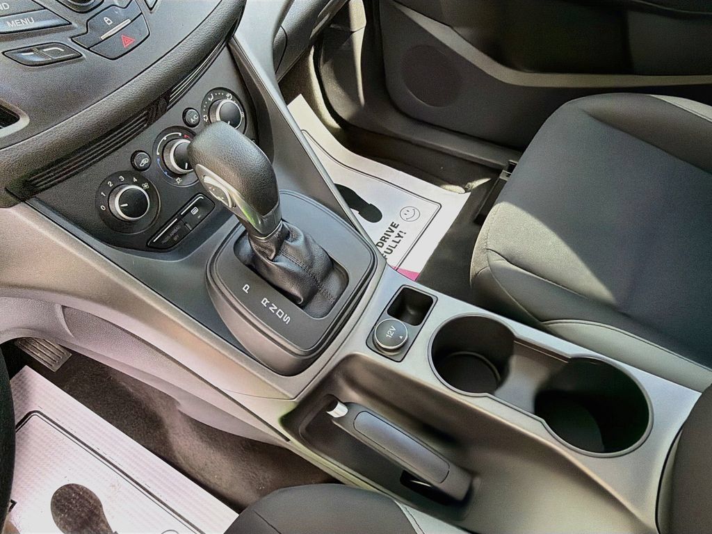 Used 2014 Ford Escape S FWD image 18