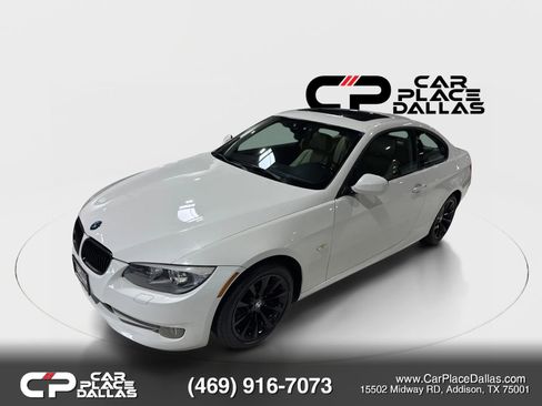 Used 2011 BMW 335i xDrive Coupe AWD/4WD image 4