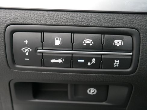 Used 2019 Genesis G80 3.3T Sport image 30