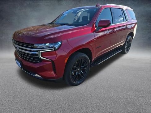 Used 2023 Chevrolet Tahoe LT image 3