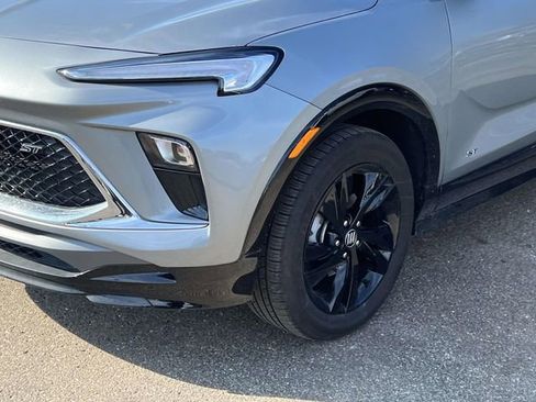 Used 2026 Buick Encore GX Sport Touring w/ Comfort Package image 9