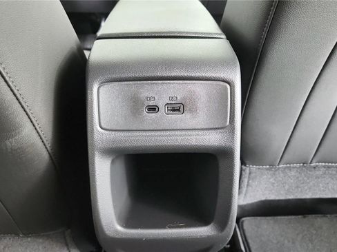 New 2026 Chevrolet Trax LT w/ LT Convenience Package FWD image 14