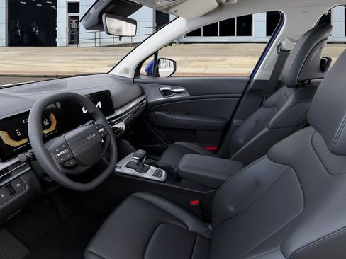 New 2026 Kia Sportage EX image 17