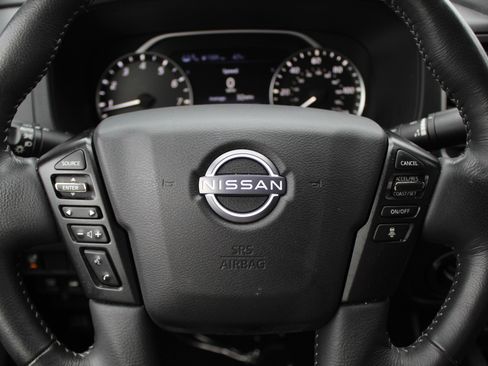 Used 2022 Nissan Frontier SV image 23