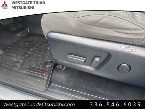 Used 2018 Toyota Tundra SR5 image 17