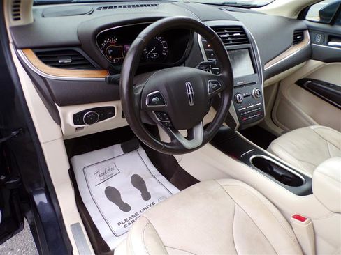 Used 2015 Lincoln MKC AWD w/ Equipment Group 102A Reserve image 22