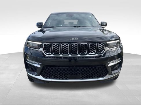 Used 2022 Jeep Grand Cherokee Summit image 8