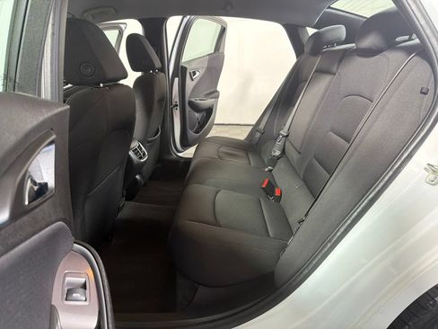 Used 2024 Chevrolet Malibu LT FWD image 19