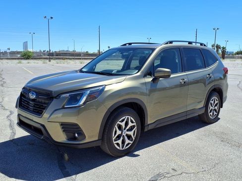 Used 2023 Subaru Forester Premium w/ Popular Package #2 image 21