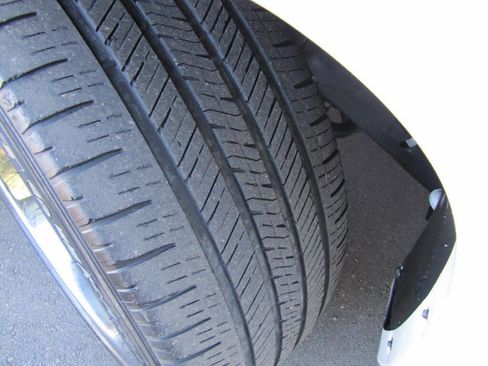 Used 2011 GMC Sierra 1500 W/T w/ Work Truck Plus Package image 31