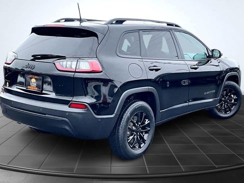 Used 2023 Jeep Cherokee Altitude Lux image 23