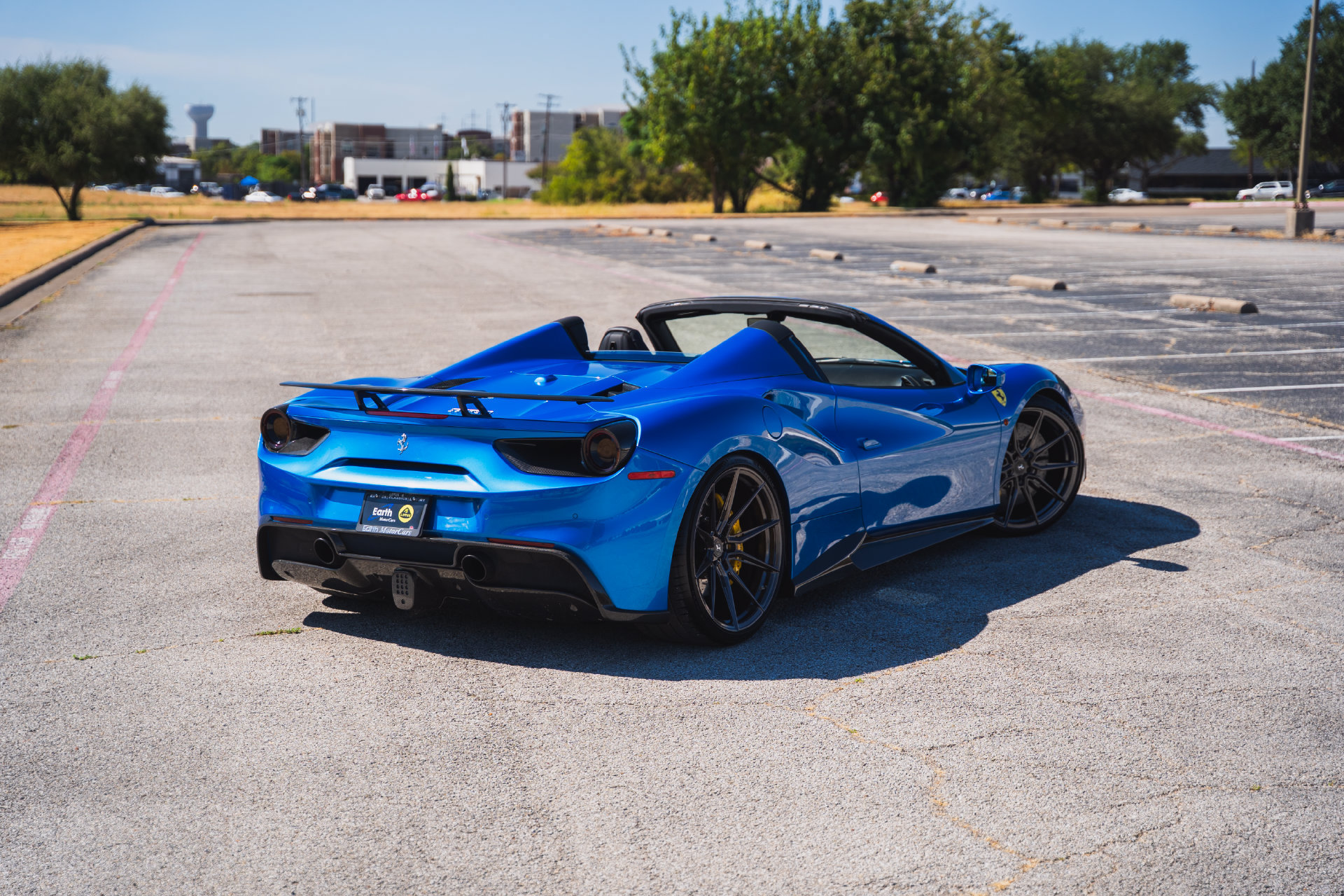 Used 2017 Ferrari 488 Spider RWD image 19