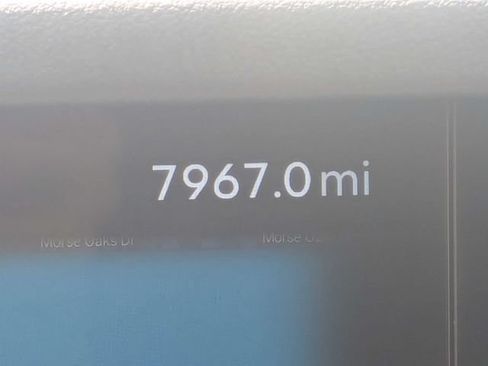 Used 2025 Lincoln Nautilus Reserve AWD/4WD image 33