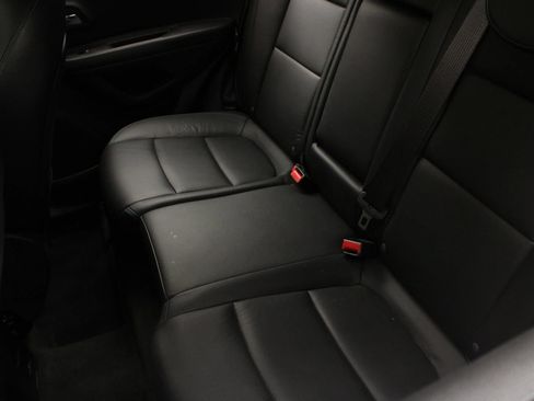 Used 2015 Chevrolet Trax LTZ FWD image 18