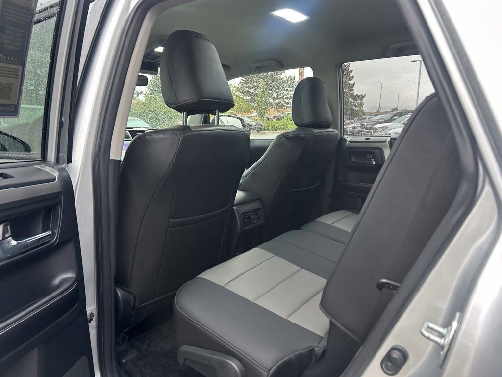 Used 2016 Toyota 4Runner SR5 RWD image 19