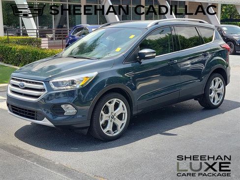 Used 2019 Ford Escape Titanium image 17