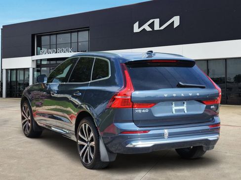Used 2023 Volvo XC60 B5 Ultimate w/ Climate Package FWD image 5