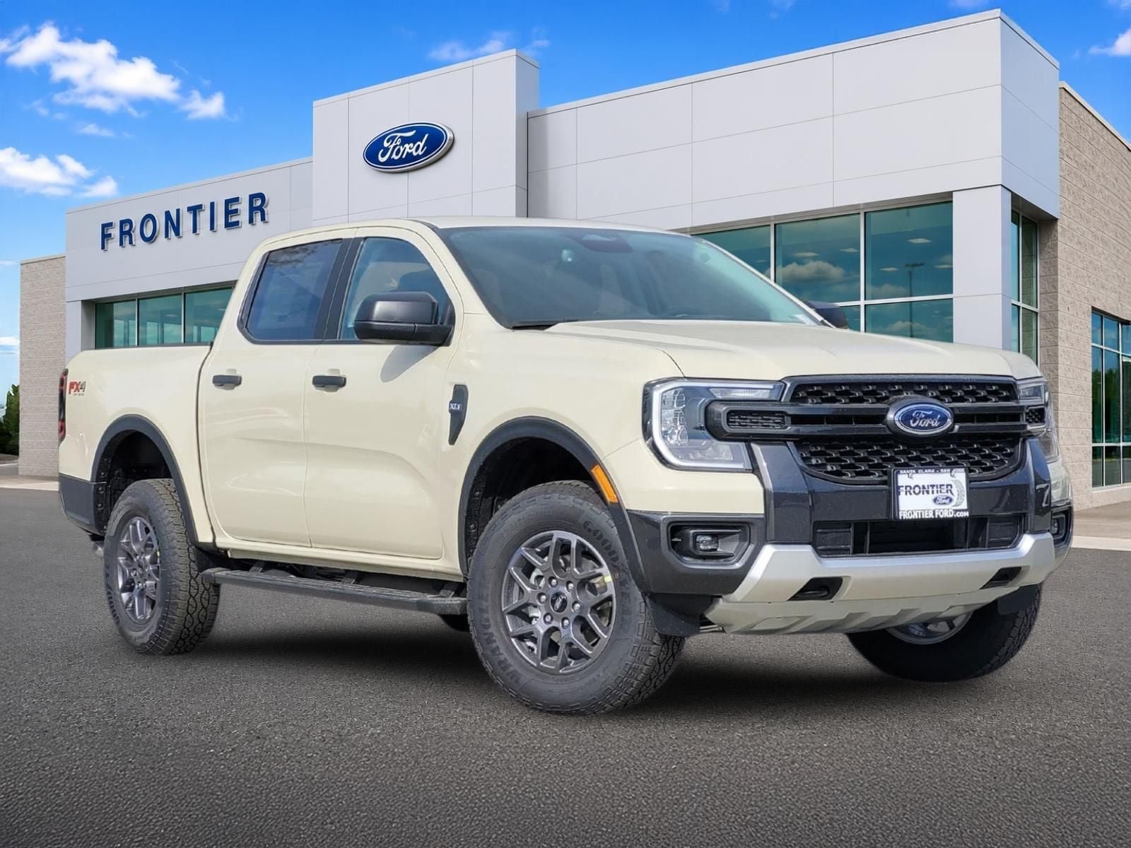 New 2025 Ford Ranger XLT w/ FX4 Off-Road Package AWD/4WD image 1
