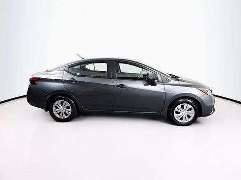 Certified 2022 Nissan Versa S w/ Trunk Package image 9
