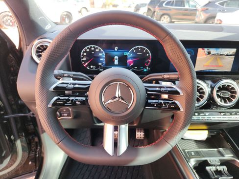 New 2025 Mercedes-Benz GLA 250 4MATIC image 20
