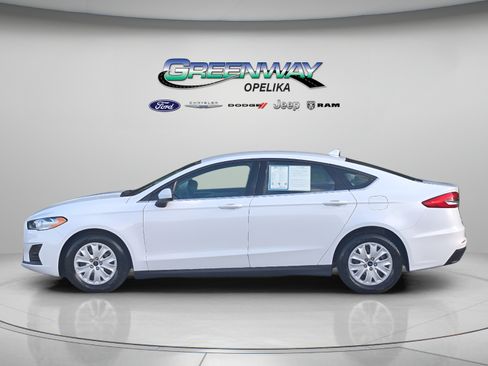 Used 2020 Ford Fusion S FWD image 4