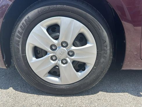 Used 2018 Kia Forte LX FWD image 37