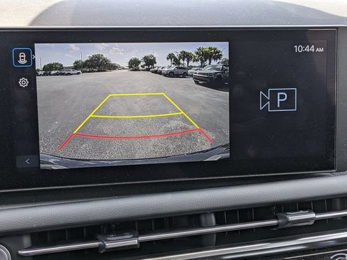 Certified 2025 Hyundai Tucson SEL FWD image 27