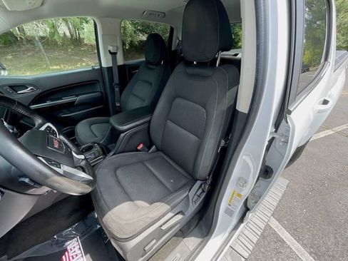Used 2015 GMC Canyon SLE w/ SLE Convenience Package AWD/4WD image 18