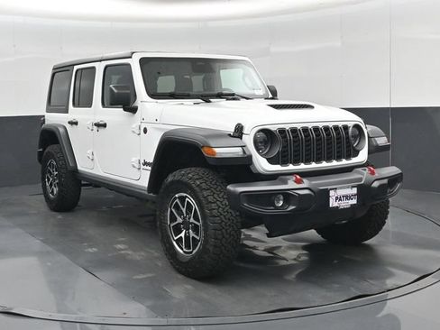 Used 2026 Jeep Wrangler Unlimited Rubicon AWD/4WD image 1